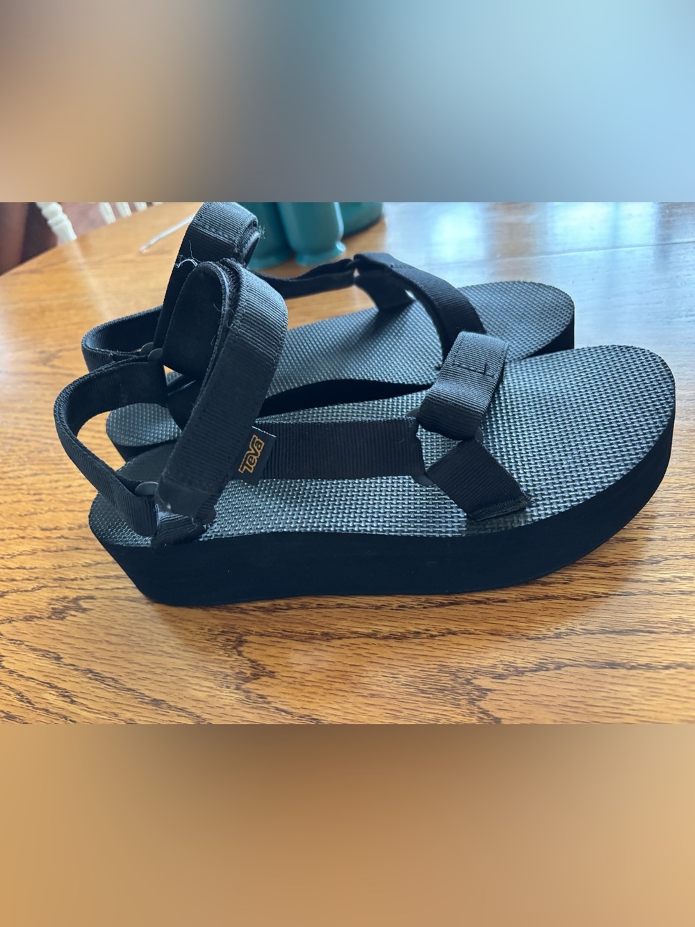 Teva platform sandals women’s size 10
